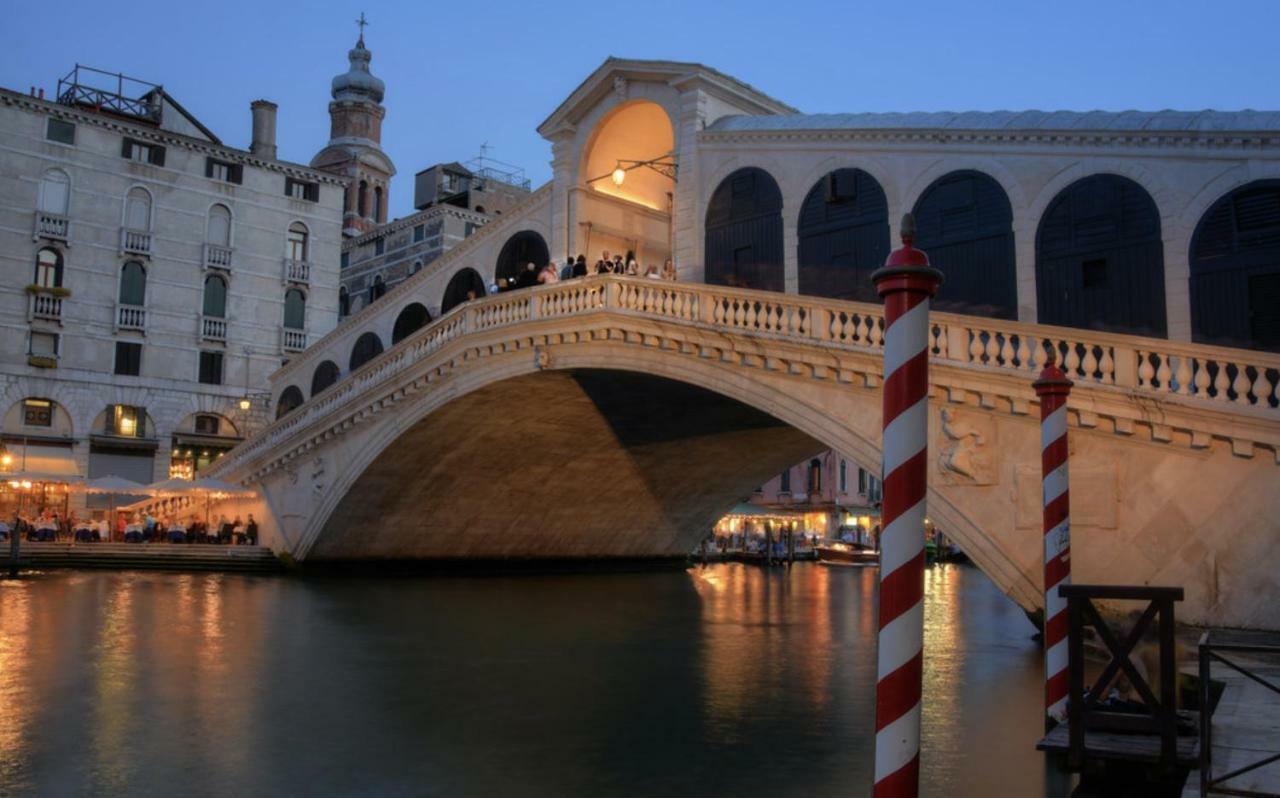 Ca Zulian Amazing Canal View Apartment Venice Exterior photo